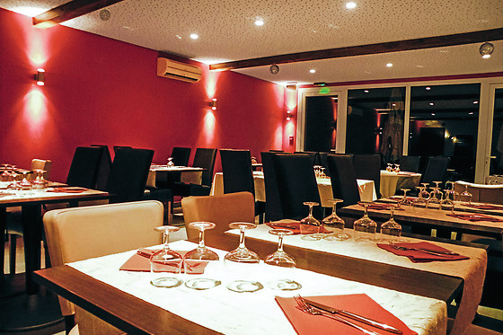 Hôtel Restaurant Le Printemps - photo 10