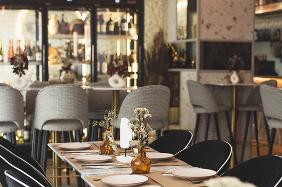 Un cheque gourmet para 2 en Restaurante Tumanto en Granada
