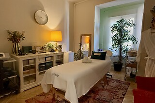 Un tratamiento piel de seda corporal con relajación para 1 en Iralaultima's Beauty en Madrid