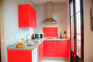 Disfrute de una noche para 2 personas en apartamento cercano a la Basílica de La Macarena para 2 en Apartamentos Rey de Sevilla en Sevilla