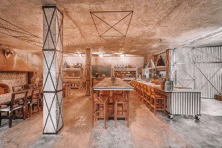 Una noche con desayuno y taller de cerámica para 2 en Eco Hotel Cueva del Gato en Ronda (Málaga)